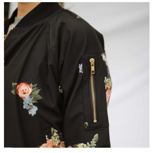 Albion Fit Rose Black Bomber jacket - Picture 11 of 12